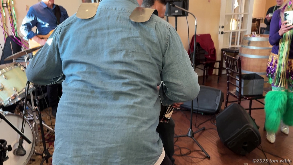 Play video